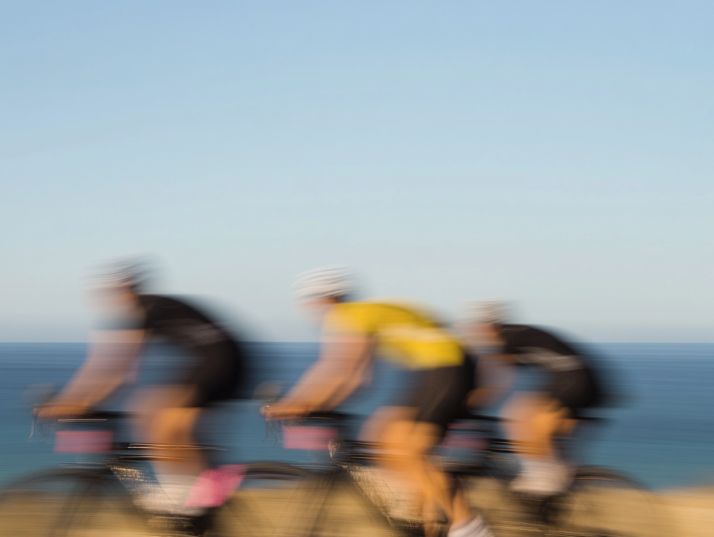 Les Echappees Maritimes Uncategorized U9739172978 Multiple Cyclists Riding On A Road Of The Manche 4f85efad A79e 44b2 B882 2e1fa0da772d 0